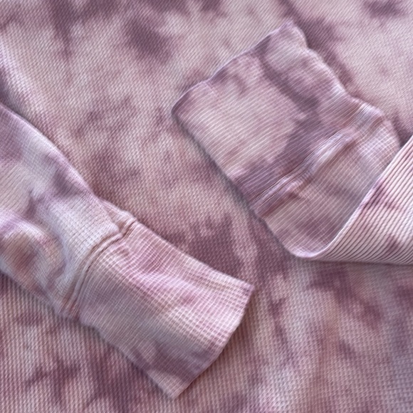 Gap top size Small Tall - Picture 7 of 7